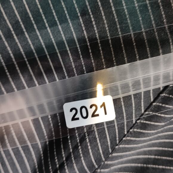 Lightweight Golf Jacket - Picture 9 of 9